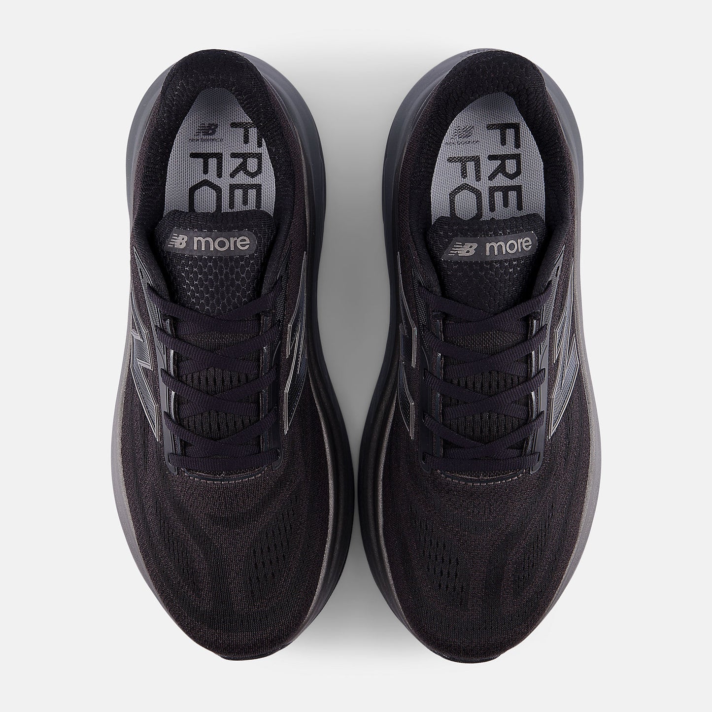 Men's New Balance More v6