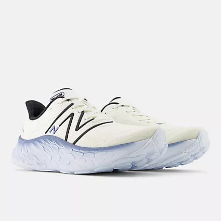Men's New Balance More V4