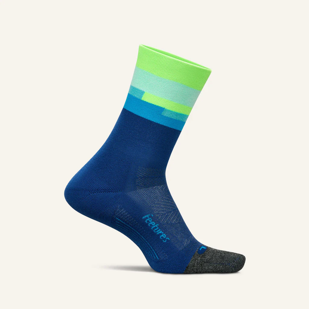 Feetures Elite Light Cushion - Crew Socks