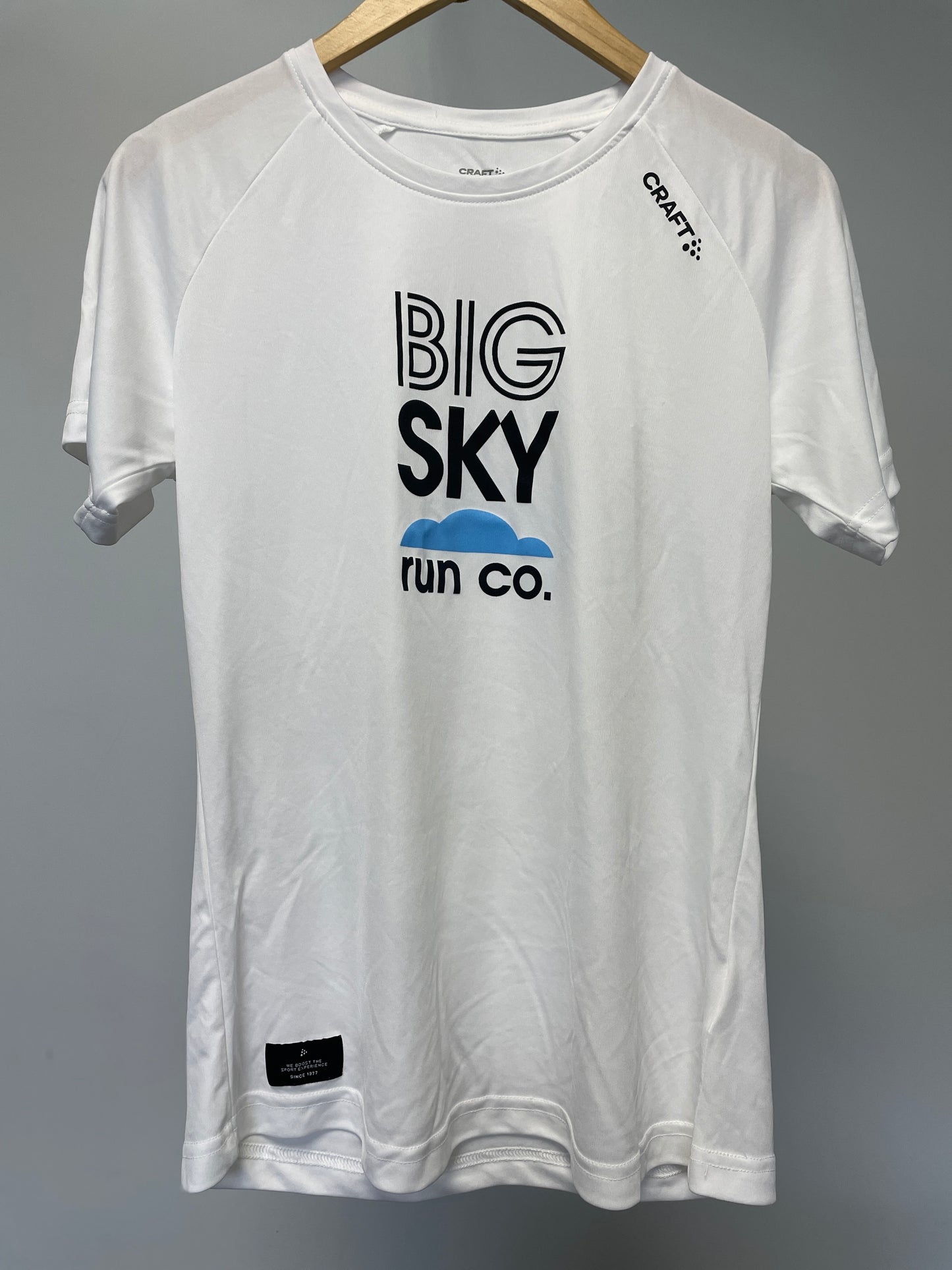 Women's Big Sky Run Co + Craft Short Sleeve Shirt