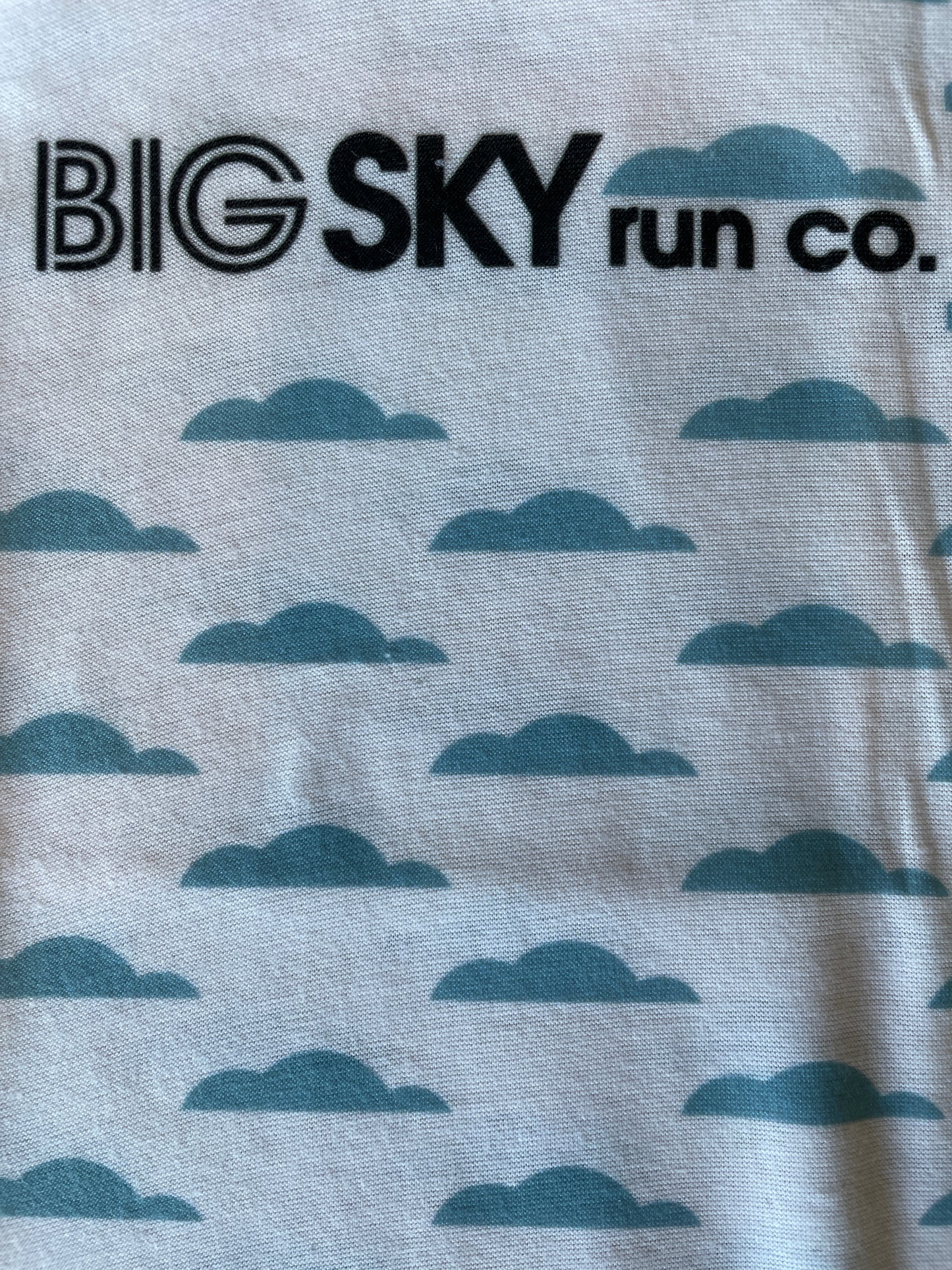 Big Sky Run Co Neck Tube