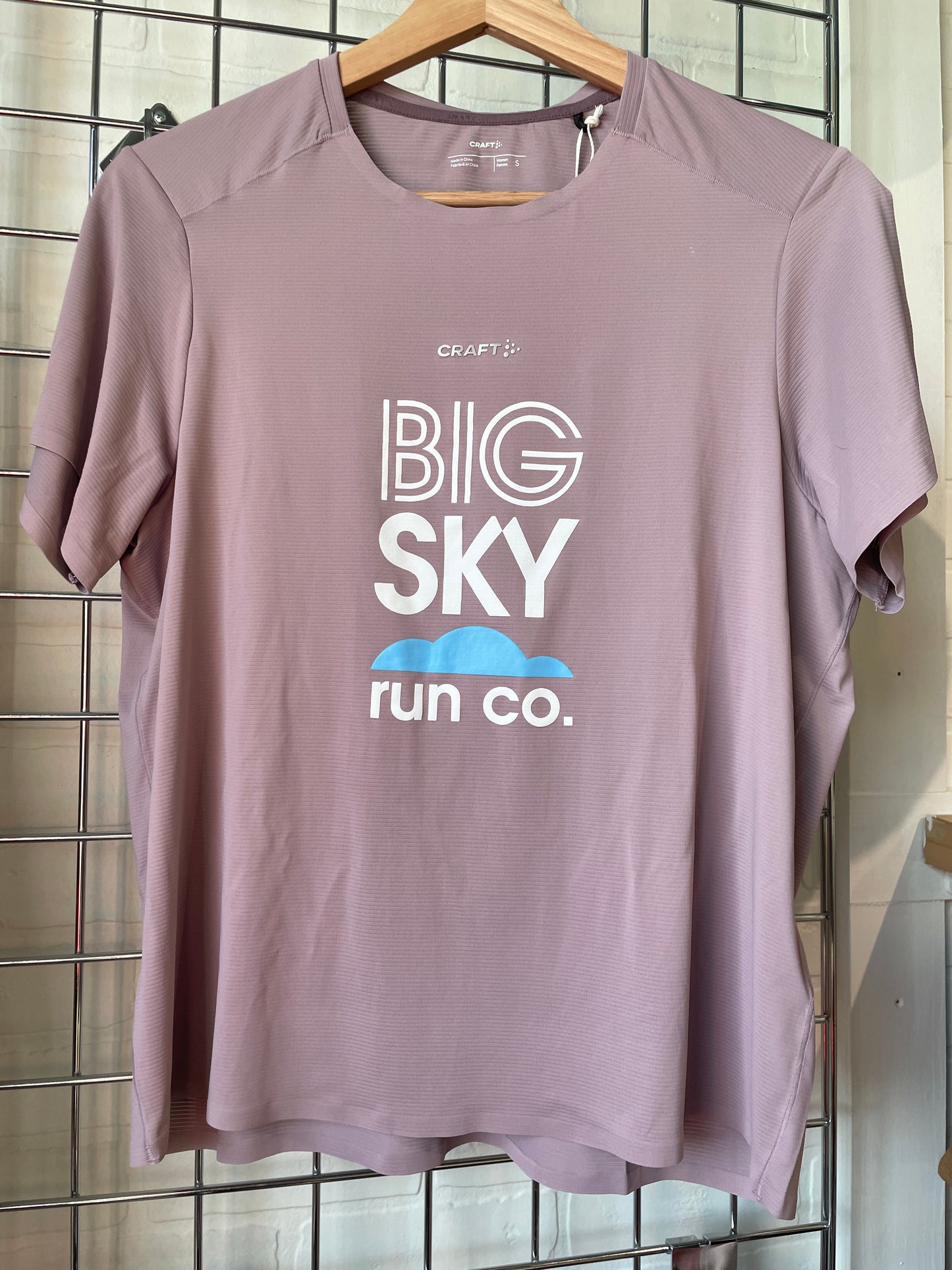 Women's Big Sky Run Co + Craft Hypervent Short Sleeve Shirt