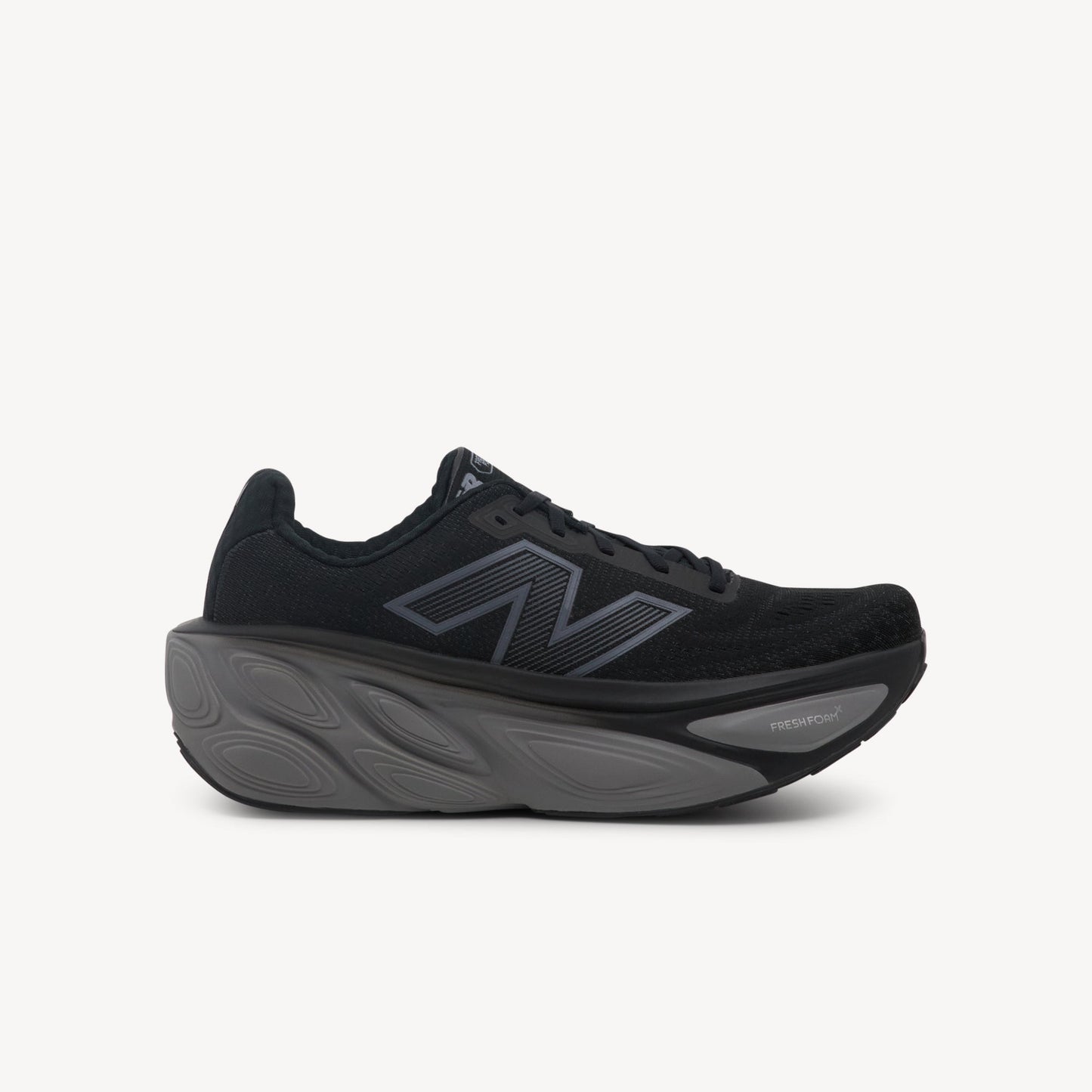 Women's New Balance More v5