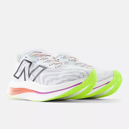 Women's New Balance FuelCell SuperComp Trainer v2