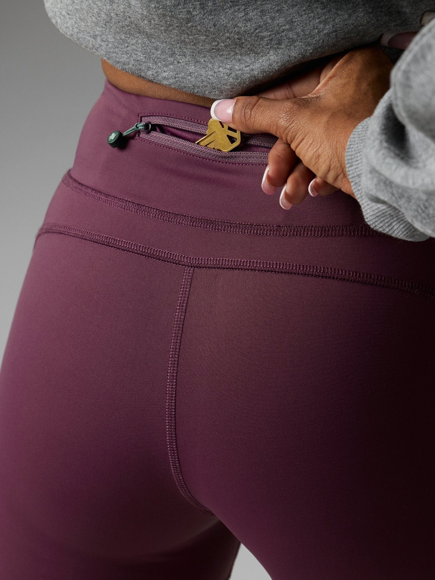Women's Rabbit Speed Leggy 4" Short Tight