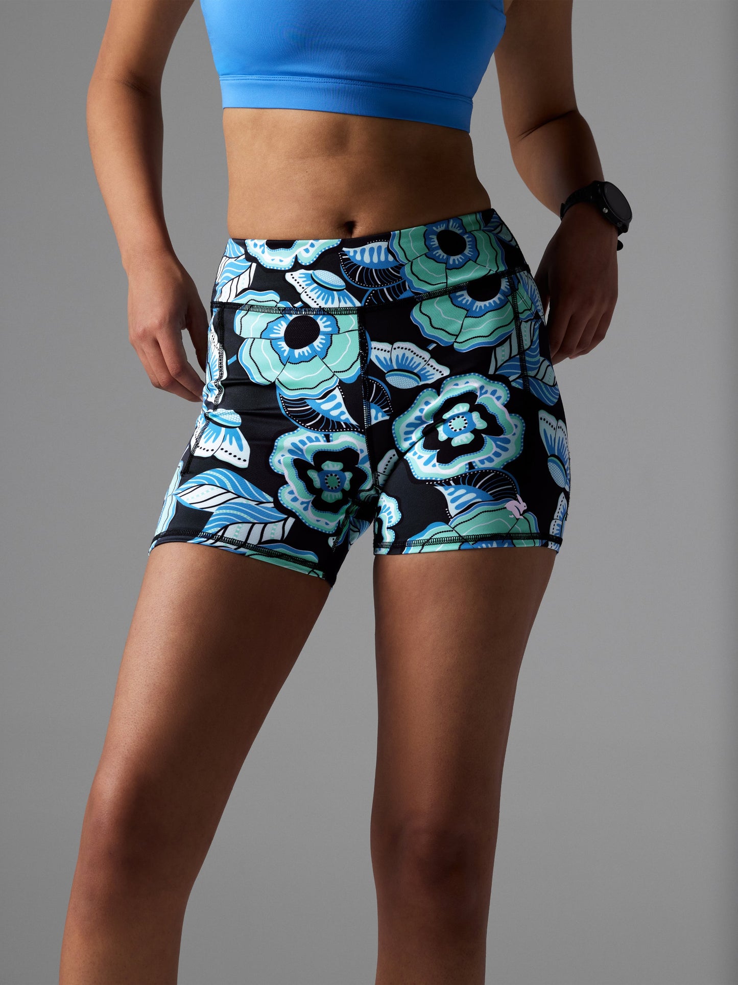 Women's Rabbit Speed Leggy 4" Short Tight