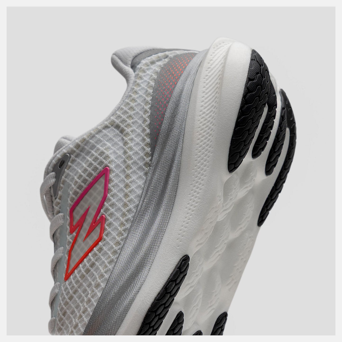 Women's New Balance 1080 v15