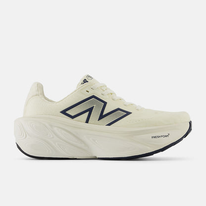 Women's New Balance More v5