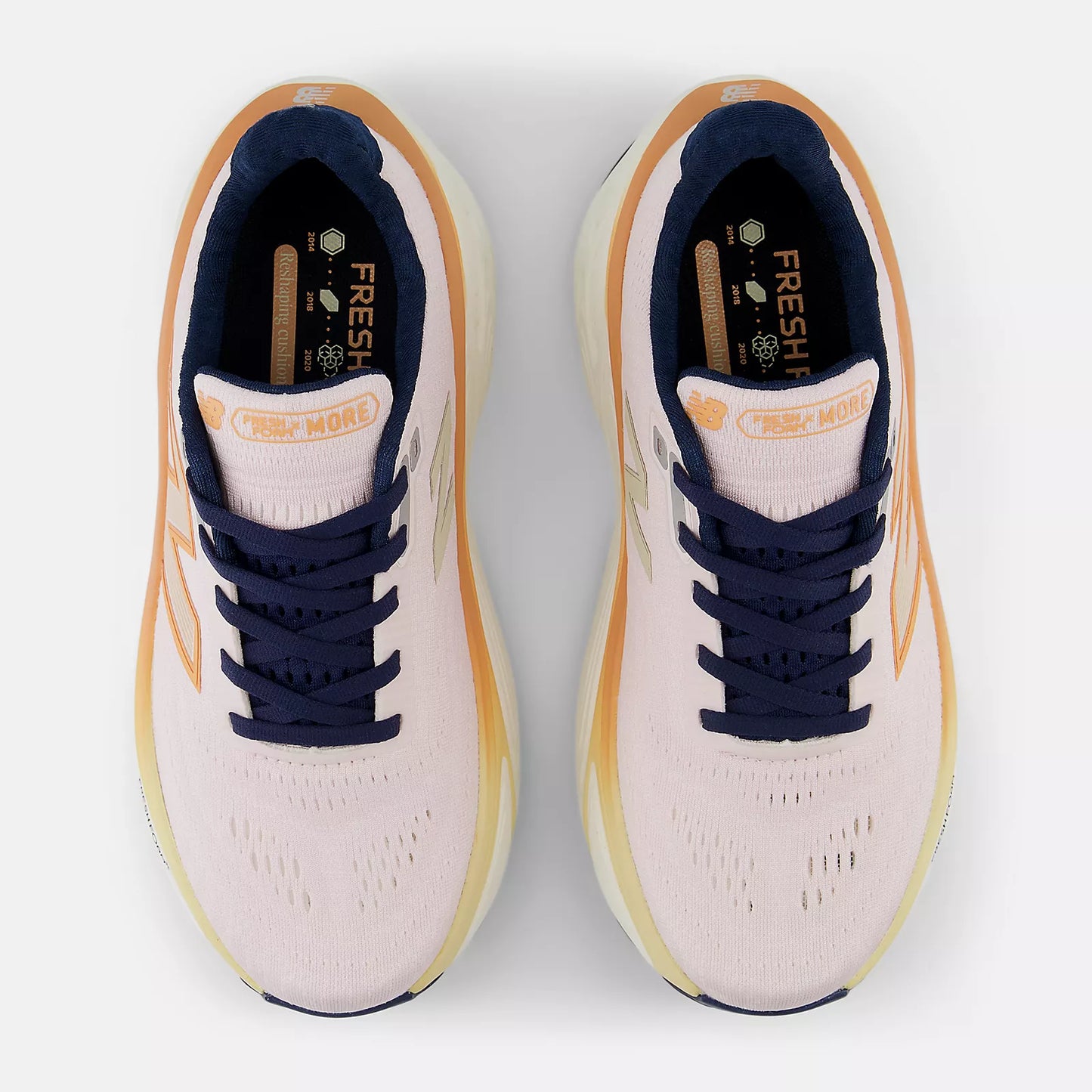 Women's New Balance More v5